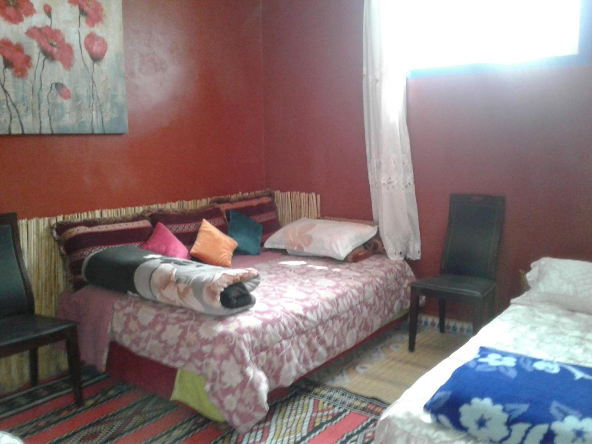 Maison d hôtes Tioute Chez Abdelmajid Extérieur photo